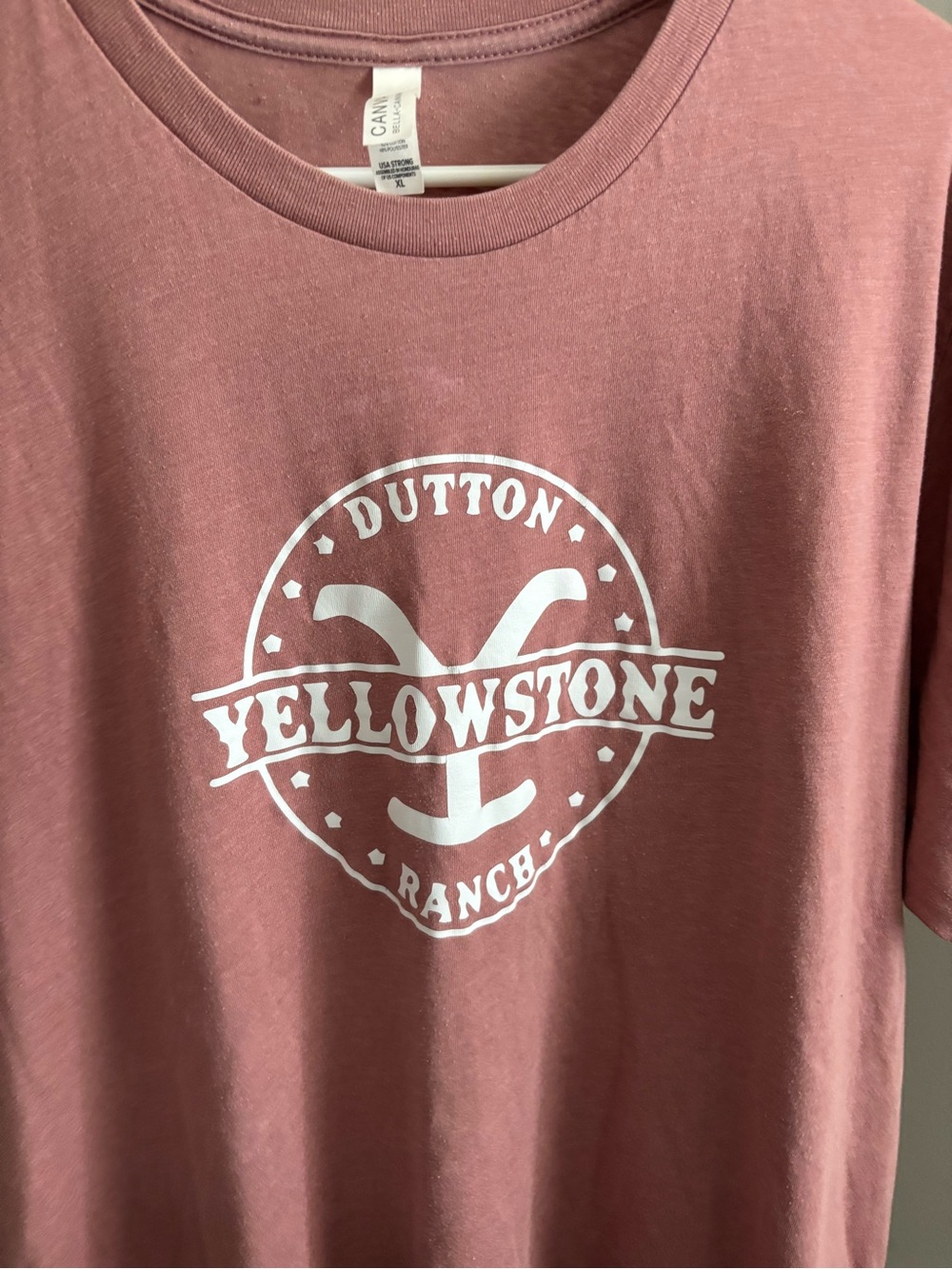 Yellowstone Dutton Ranch tshirt - Picture 4 of 6